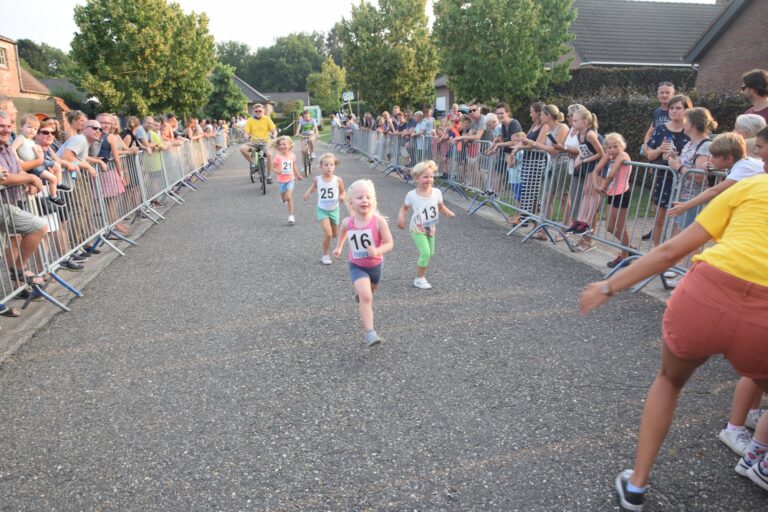 Ronde van Essen 2019 – Maandag – foto 19